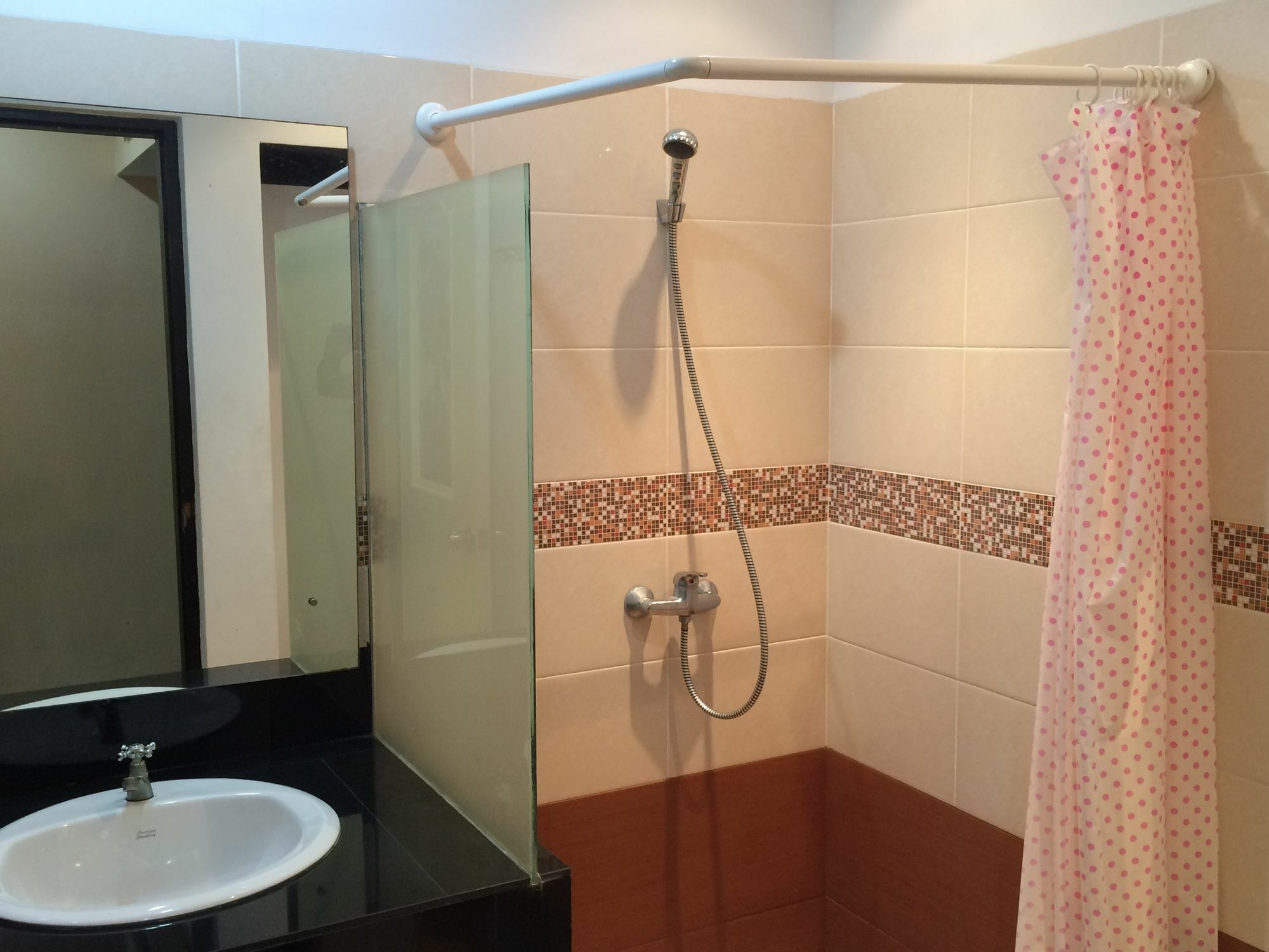 Sri Ratu Hotel Legian Zewnętrze zdjęcie