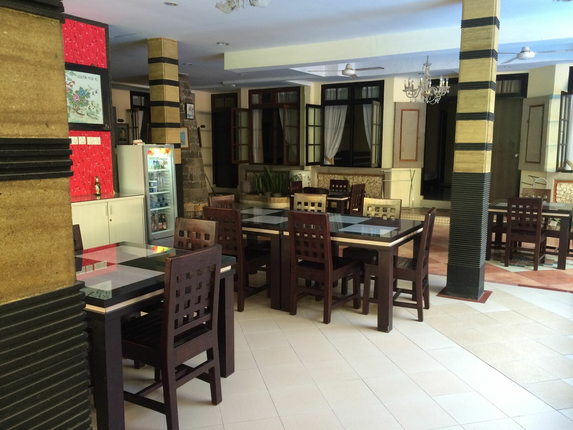 Sri Ratu Hotel Legian Zewnętrze zdjęcie